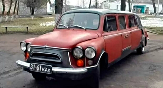 В Украине заметили единственный в мире эксклюзивный лимузин «Запорожец» 1