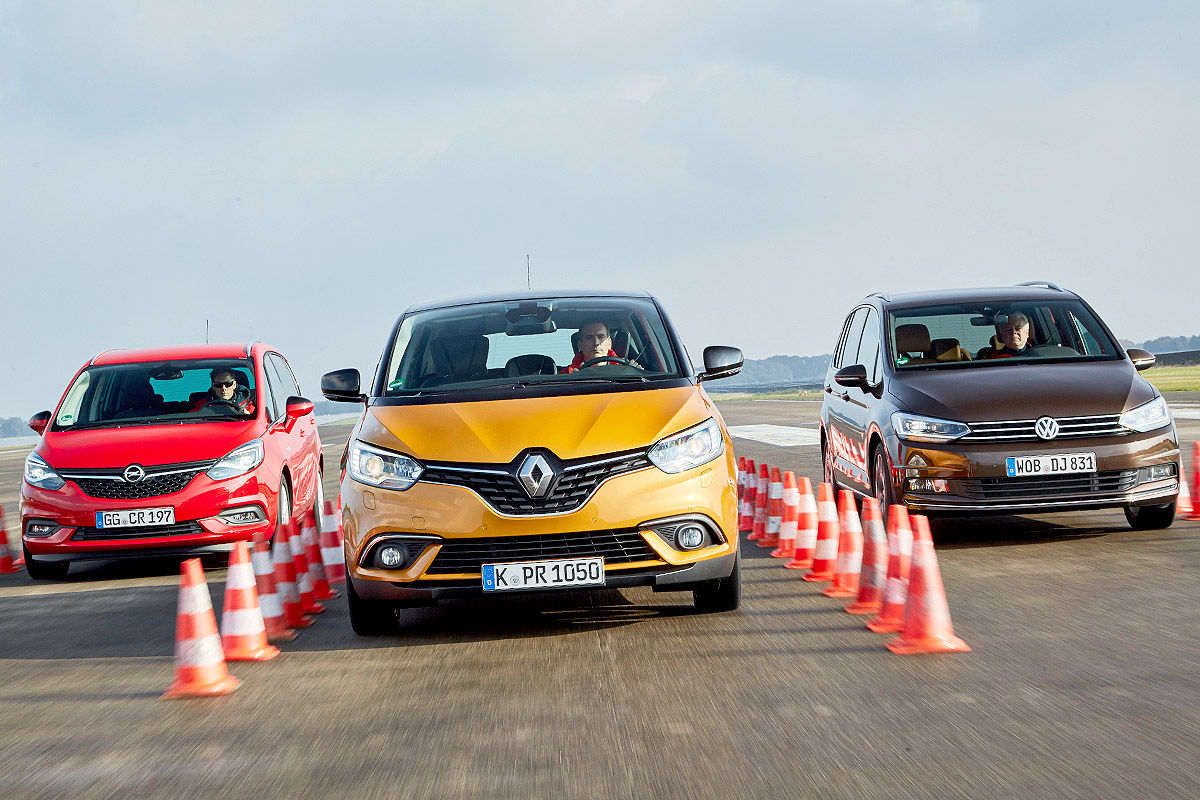 «Три красавца»: тест-драйв Opel Zafira, Renault Scénic и VW Touran 1