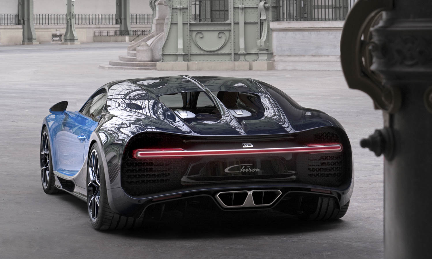 Компания Bugatti хочет установить новый рекорд скорости 3