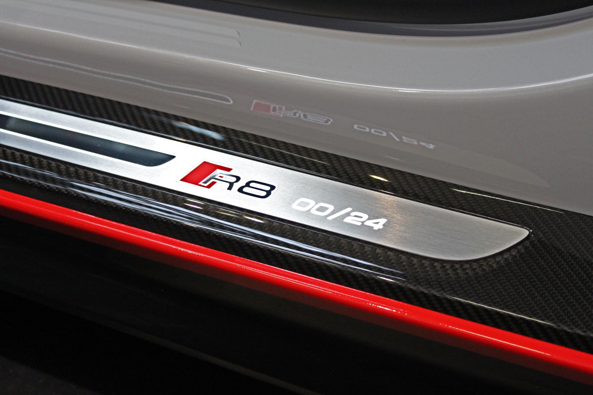 «Мечта любого автоколлекционера»: Audi представил спецверсию R8 V10 plus 2