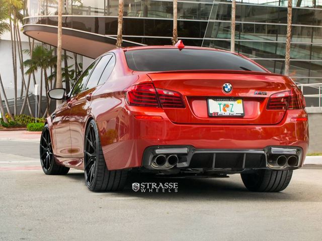 Этот  M5 – самый крутой BMW в Майами, и не только  4