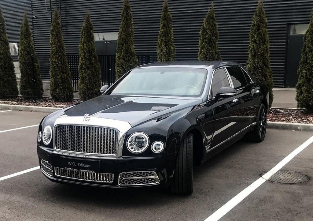 Украинец купил один из 100 юбилейных Bentley за 18 миллионов 1