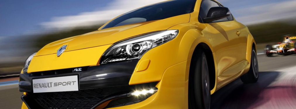 Renault Clio RS 1.6 AT (220 л.с.)