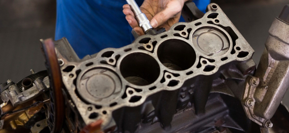 Професійний капітальний ремонт двигуна авто в Києві