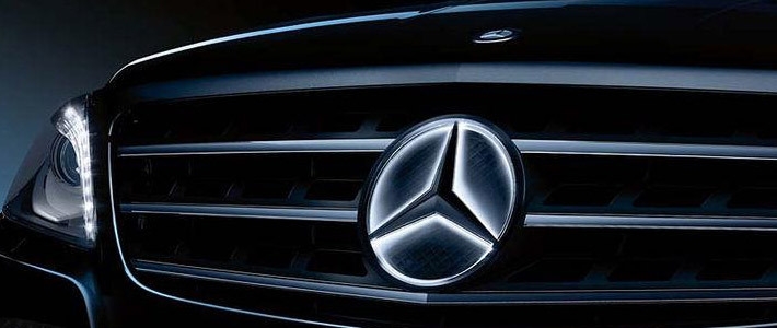 Секретный тизер Mercedes «взорвал сеть»