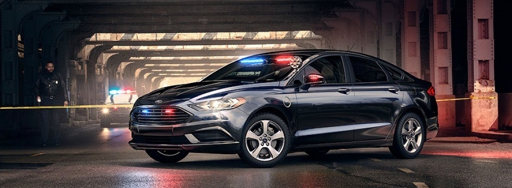 Ford представил новый электрический седан для полиции