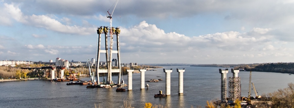 Сколько денег «украли» на строительстве запорожских мостов