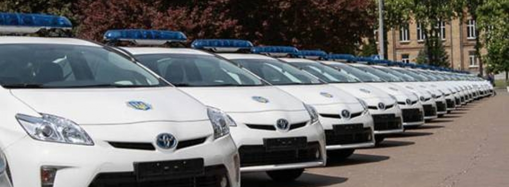 Полицейские автомобили до сих пор «обуты» в зимние шины