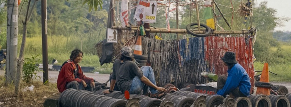 Индонезийские мопеды и мотоциклы поражают своим «безумством»