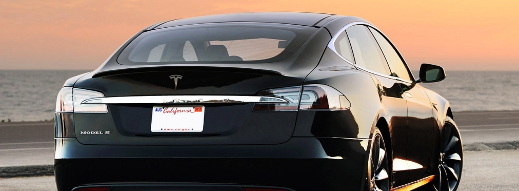 Компания Tesla обновит Model S