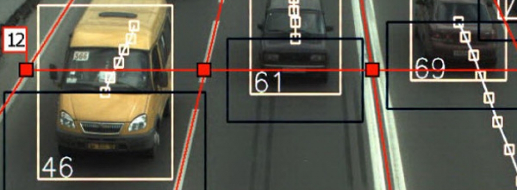 Камеры  фиксации нарушений ПДД на автомобильных дорогах приводят к росту аварийности.