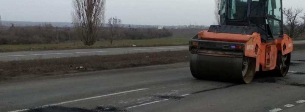 «Укравтодор» объявил о начале ямочного ремонта дорог