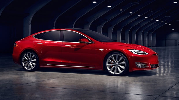 Необычная конструкция Tesla Model S может привести к проблемам с законом