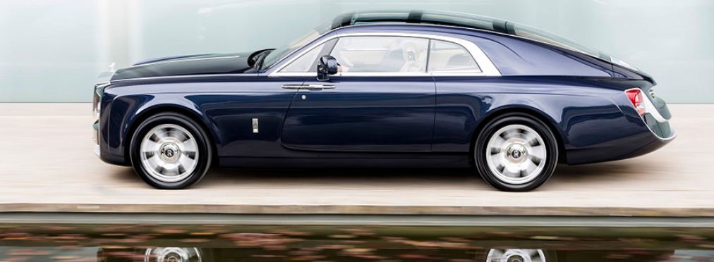 Марка Rolls-Royce презентовала «самую дорогую новую машину в мире»