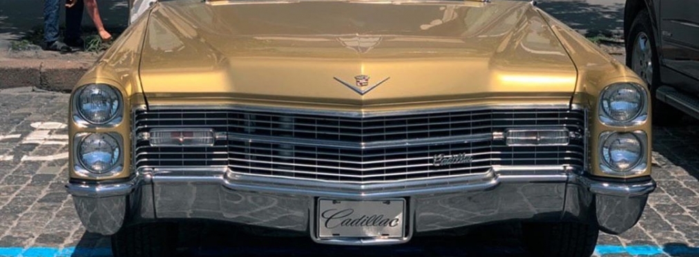 В Украине засняли культовый, роскошный Cadillac 60-х.