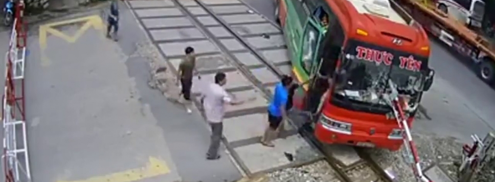 Автобус попал в аварию по сюжету «Пункта назначения»