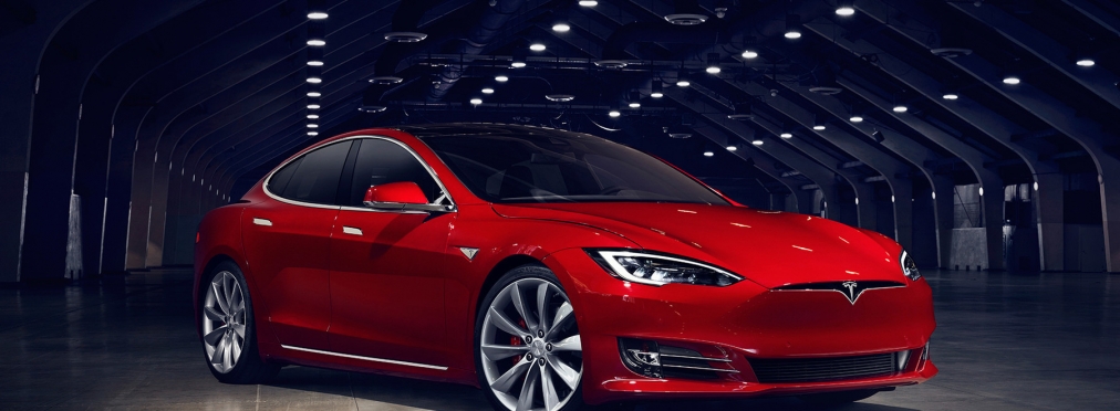Tesla отзовет автомобили в Китае