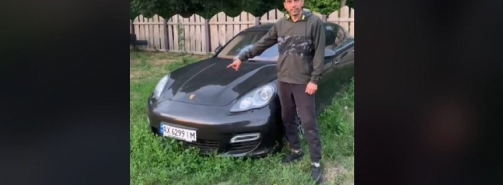 В Украине обнаружили брошенный 24 февраля Porsche (видео)