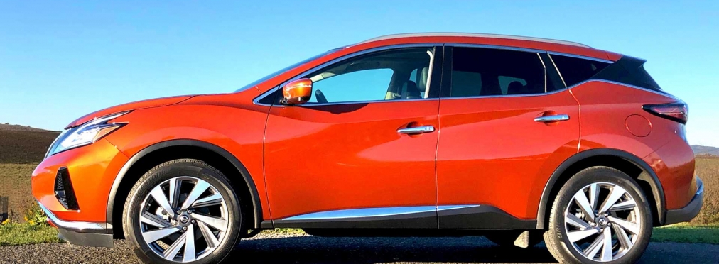 Nissan создал искусственное солнце для проверки окраски машин
