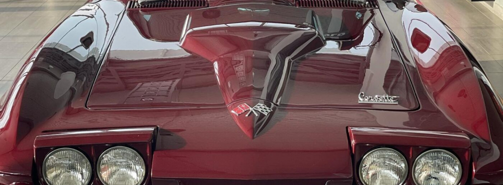 В Украине появился впечатляющий Chevrolet Corvette 60-х