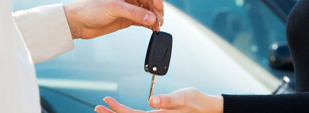 В Украине упрощены правила оформления купли-продажи автомобилей