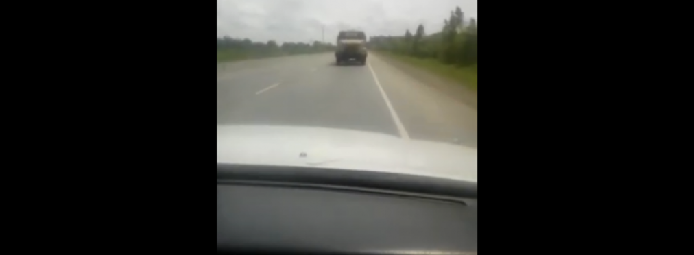 Водителя шокировал КрАЗ, которые ехал задом на скорости 80 км в час