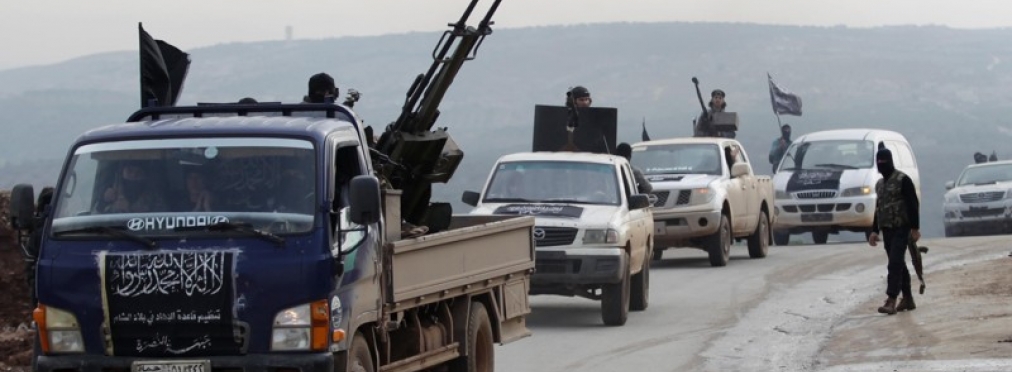 Бой танка и автомобиля «джихадистов» попал на видео