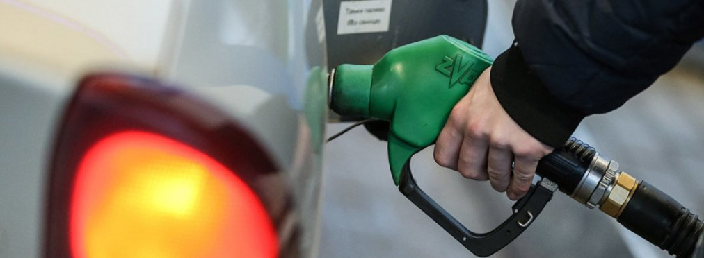 Данилов советует украинцам привыкать к новым ценам на бензин