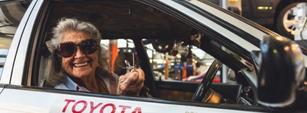 81-летняя автолюбительница проехала за рулем 12 000 километров
