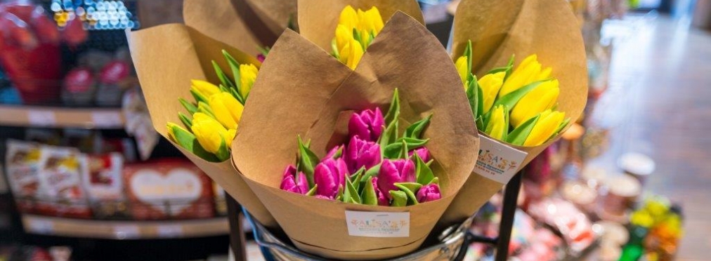Живые цветы на «ОККО» – новый сервис для современных киевлян