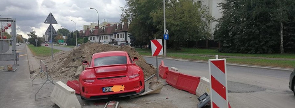 Пьяный водитель разбил новый Porsche и пошел спать