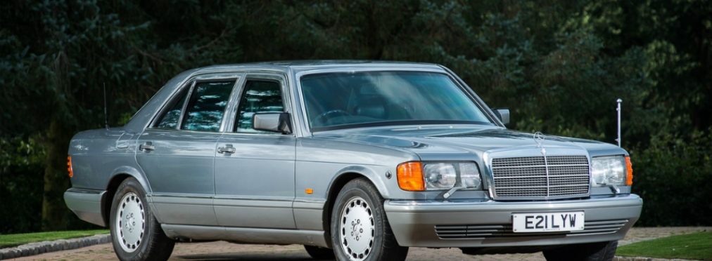 Королевский Mercedes выставили на аукцион