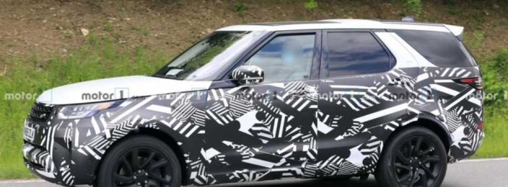 Новый Land Rover Discovery замечен на тестах