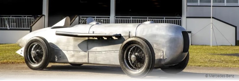Mercedes-Benz покажет на выставке спорткар 1932 года по прозвищу «огурец»