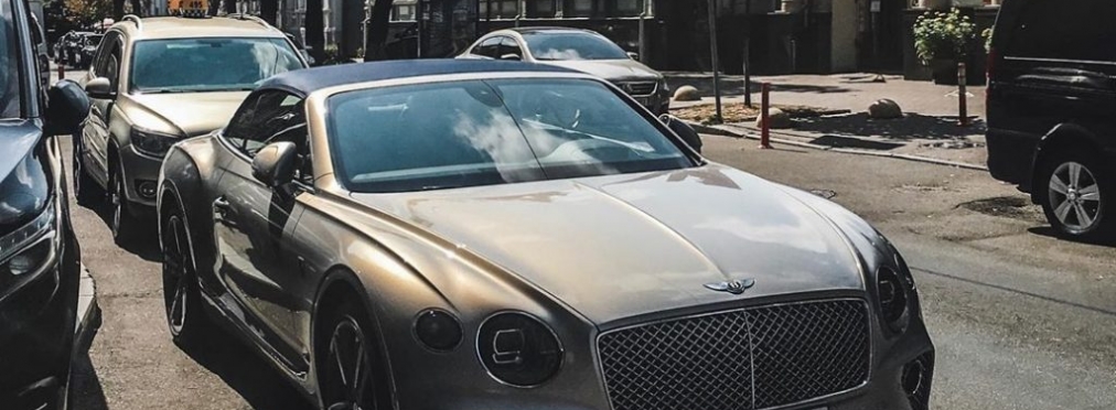 В Украине заметили новейший кабриолет Bentley
