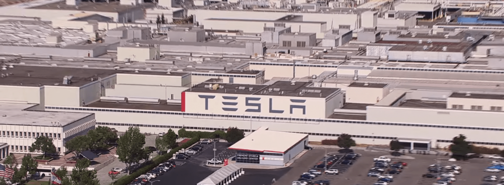 Илон Маск все же закроет завод Tesla