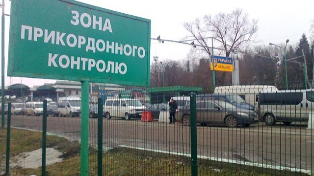На границе Украины с Польшей «застряли» свыше сотни автомобилей