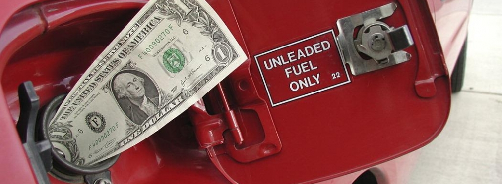 В каких странах за бензин платят меньше всего