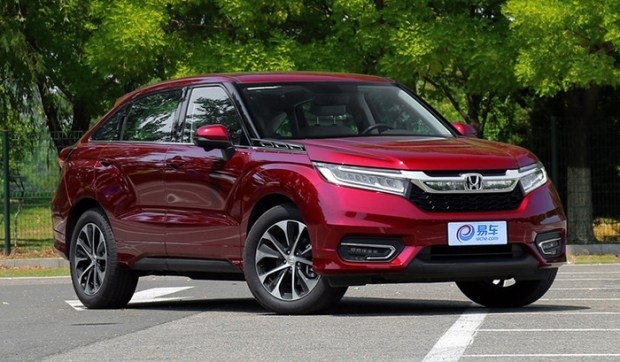 Популярный кроссовер Honda CR-V получил новое «лицо» и имя