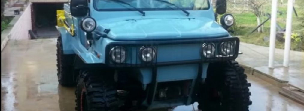 В Сети показали самый нестандартный тюнинг автомобиля ЛуАЗ-969