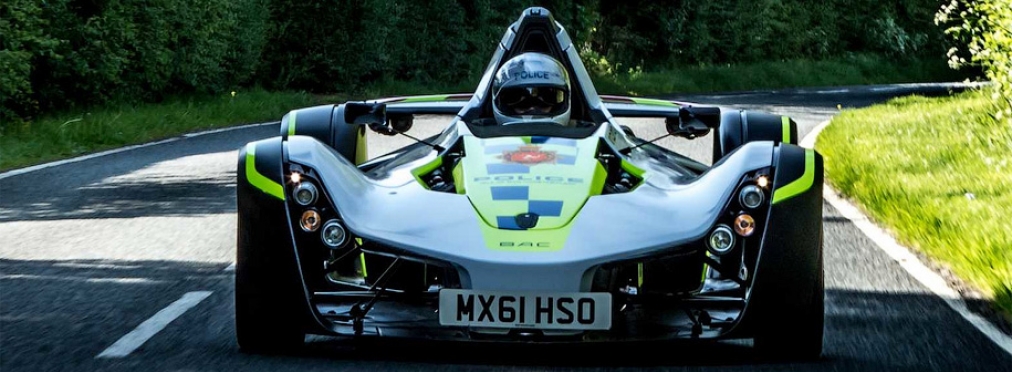 В Великобритании появился первый в мире одноместный полицейский спорткар