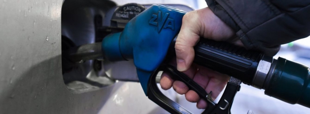 Цены на бензин в Украине «поползли» вниз
