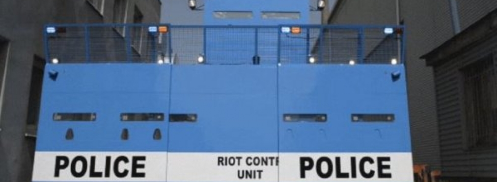Полицейский автопарк пополнился «машиной для подавления протестов»