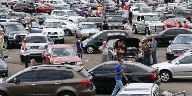 На автомобильном рынке Беларуси наблюдается небывалый бум
