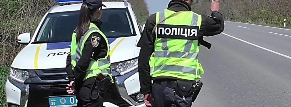 Полицейский больше не может остановить авто жезлом: что говорит закон