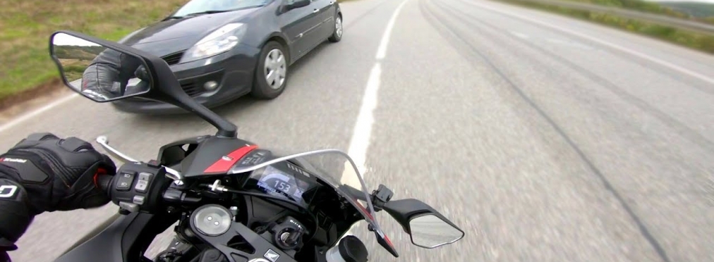 «Расколбас» на встречке: мотоциклист ехал смертельно быстро
