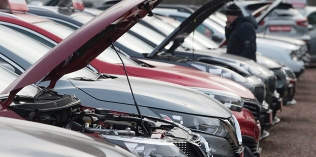 Кабмин внес изменения в порядок продажи и регистрации автомобилей