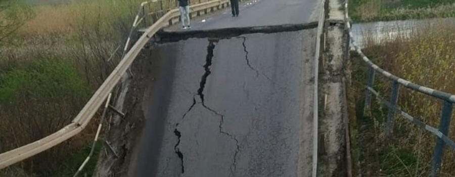 Мост, который обрушился на Львовщине, не ремонтировали более 60 лет
