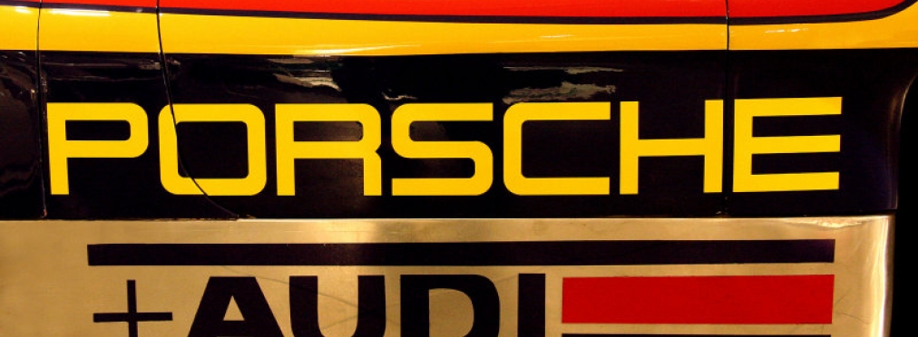 Компания Porsche «подколола» производителей Audi
