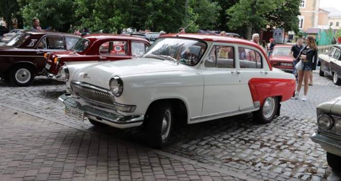 В Украине предложили выдавать ретро-автомобилям особые номера